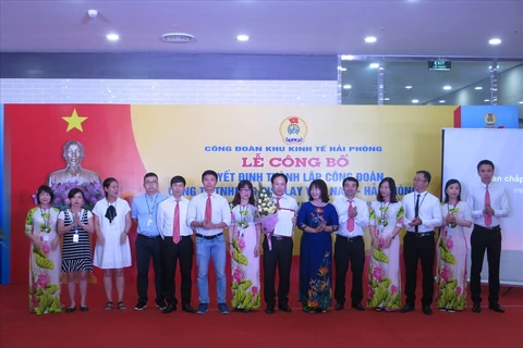 Trade union set up in LG Display Vietnam-Hai Phong