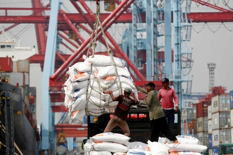 Indonesia’s exports surge in May