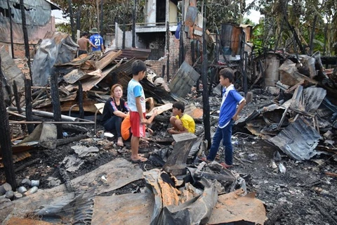 Expats affected by Phnom Penh fire receive support 