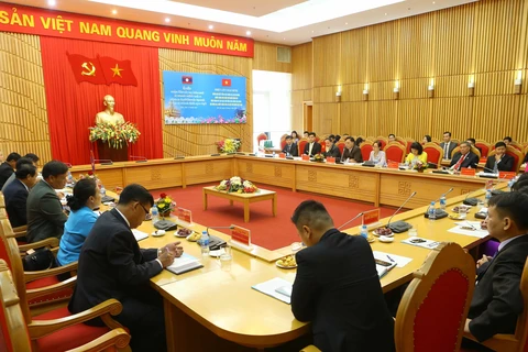 Vietnam, Laos ministries boost cooperation in youth, women, trade union affairs 