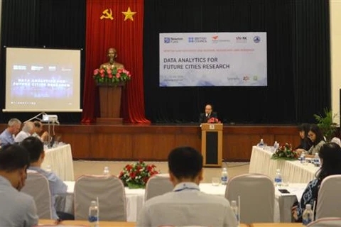 Da Nang workshop discusses data analytics for future cities research