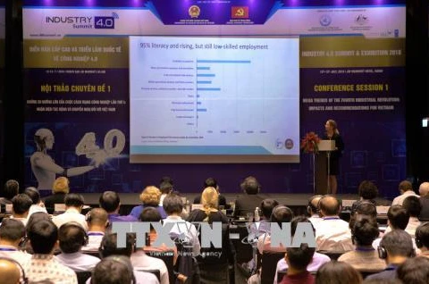 Symposium talks readiness of Vietnamese firms for Industry 4.0