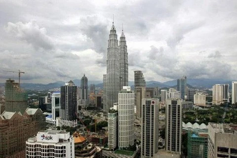 Malaysian economy to grow 5.5-6.0 percent in 2018