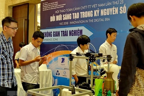 Vietnam ICT Outlook 2018 discusses digital transformation 