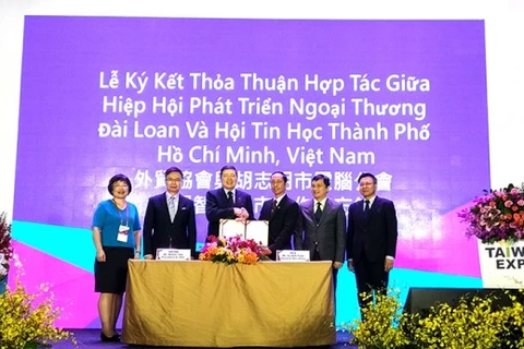 HCM City association inks smart city deal with Taiwanese partner 