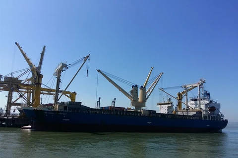 Da Nang completes second-stage upgrading of Tien Sa port