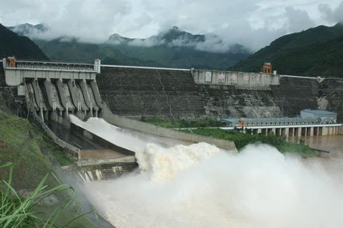Plans to ensure safety of Hoa Binh, Son La hydroelectric reservoirs