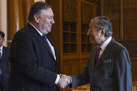 US Secretary of State meets with Malaysian PM 
