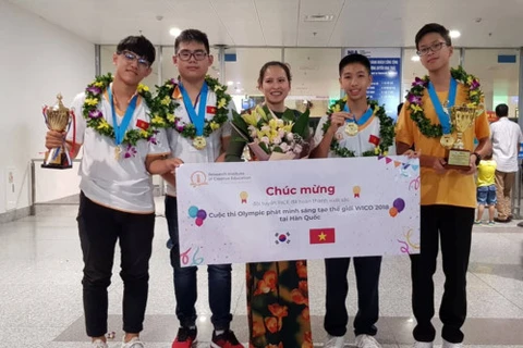 Vietnamese students earn big at Invention Creativity Olympic 2018
