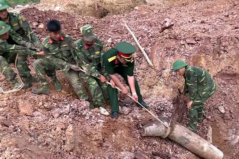 Quang Tri: over 460 shells deactivated 