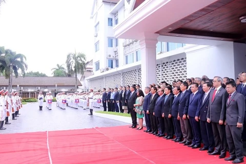 Flag raising ceremony in Laos celebrates ASEAN’s 51st anniversary