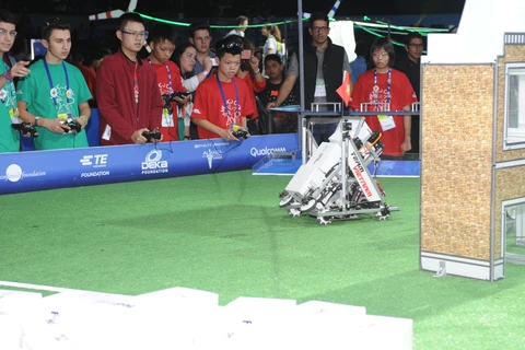 Vietnam attends world robot contest in Mexico