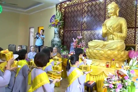 Buddhist Vu Lan Festival in full swing