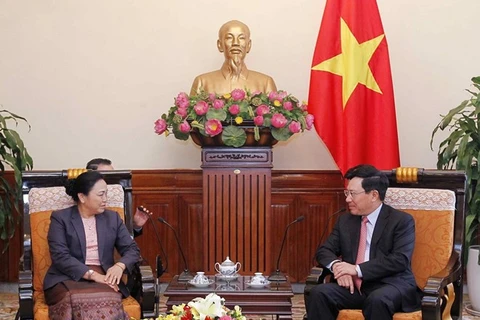 Deputy PM Pham Binh Minh hosts Lao Deputy FM