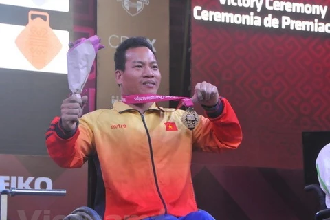 2018 Asian Para Games: Vietnamese athletes receive support