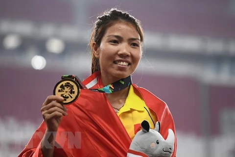 Vietnamese athlete rewarded after winning gold medal