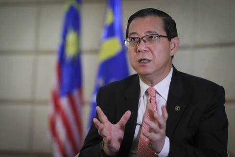 Malaysia exerts efforts to improve financial situation