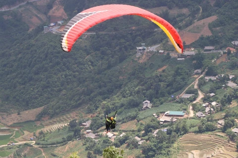 Paragliding festival to return to Yen Bai next month
