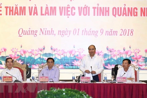 Quang Ninh should focus on urban development, says PM