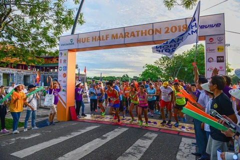 Over 1,500 runners join Hue Half Marathon 2018