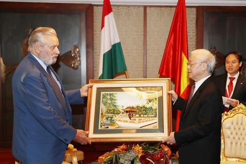 Party chief hails role of Hungary-Vietnam Friendship Association