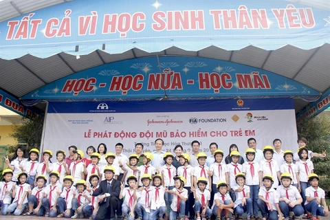 Helmets for Kids programme comes to Thai Nguyen province