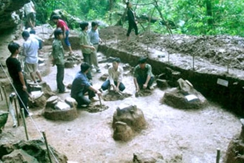 Prehistoric caves discovered in Tuyen Quang province