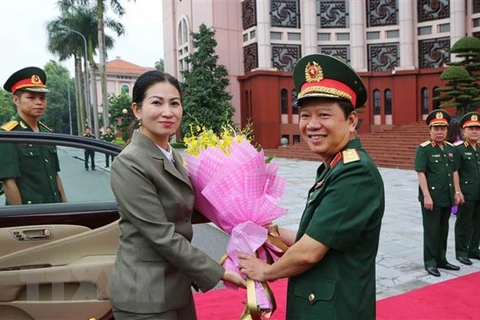 Vietnamese, Cambodian armies’ women enhance cooperation