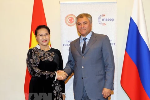 Top Vietnamese legislator meets Chairman of Russia’s State Duma