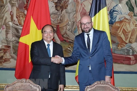 PMs hold talks on progress of Vietnam-Belgium relations