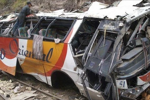 Traffic accident kills 11 people in southern Philippines