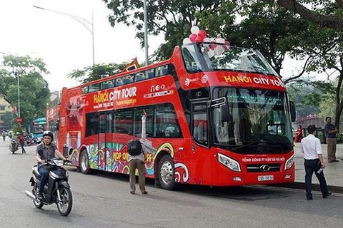 Double-decker buses in Hanoi fail to attract tourists