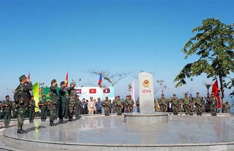 Vietnam-Laos-Cambodia border friendship exchange held 
