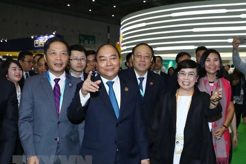 PM attends opening of China International Import Expo 
