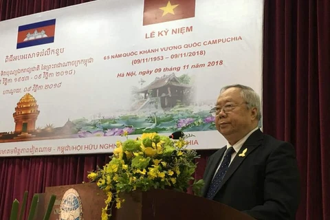Vietnam, Cambodia step up friendship, cooperation