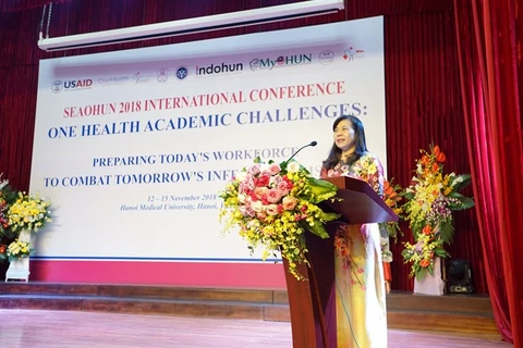 Experts discuss ways to combat infectious diseases