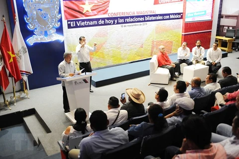 Mexican intellectuals commend Vietnam’s achievements 