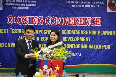 Vietnam helps Laos build topographic database