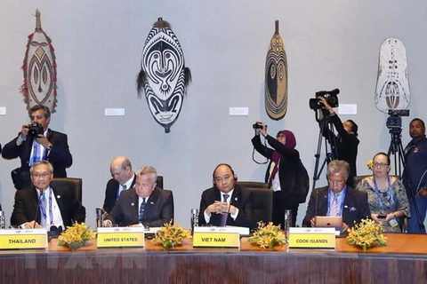 PM begins activities at APEC Economic Leaders’ Week 