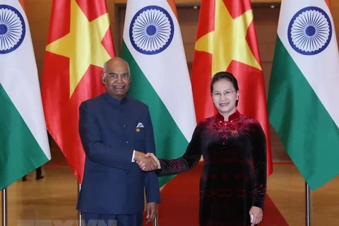 Top legislator meets with Indian President