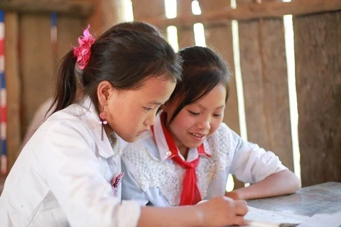 An Giang province helps disadvantaged students 