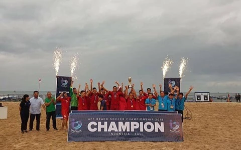 Vietnam champion ASEAN beach football tourney