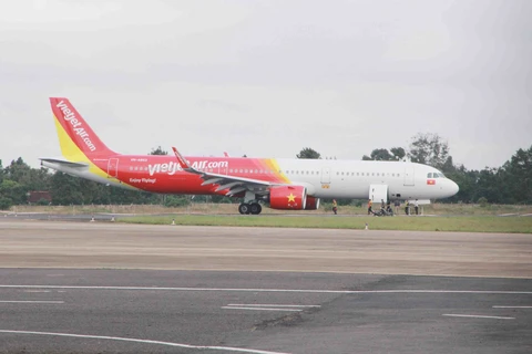 Vietjet flight encounters landing problem at Buon Ma Thuot airport