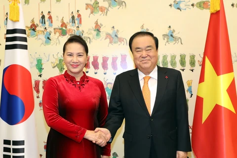 Vietnam’s National Assembly keen to develop relations with RoK: top legislator