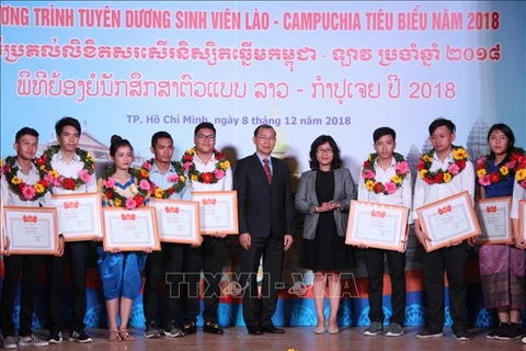 Outstanding Lao, Cambodian students in HCM City honoured