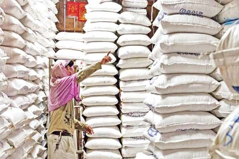 Cambodia suffers 13 percent drop in 11-month rice exports