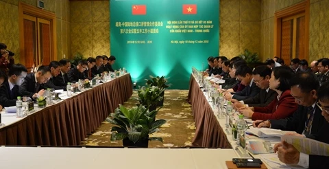 Vietnam, China to reinforce ties in border gate management
