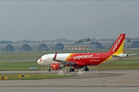 Vietjet makes precautionary landing over technical warning 