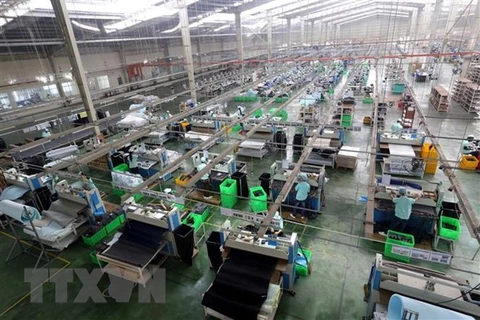 Vietnam’s export turnover sets new record 