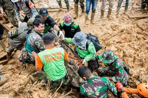 Philippines: Death toll from landslides, floods climbs to 85 